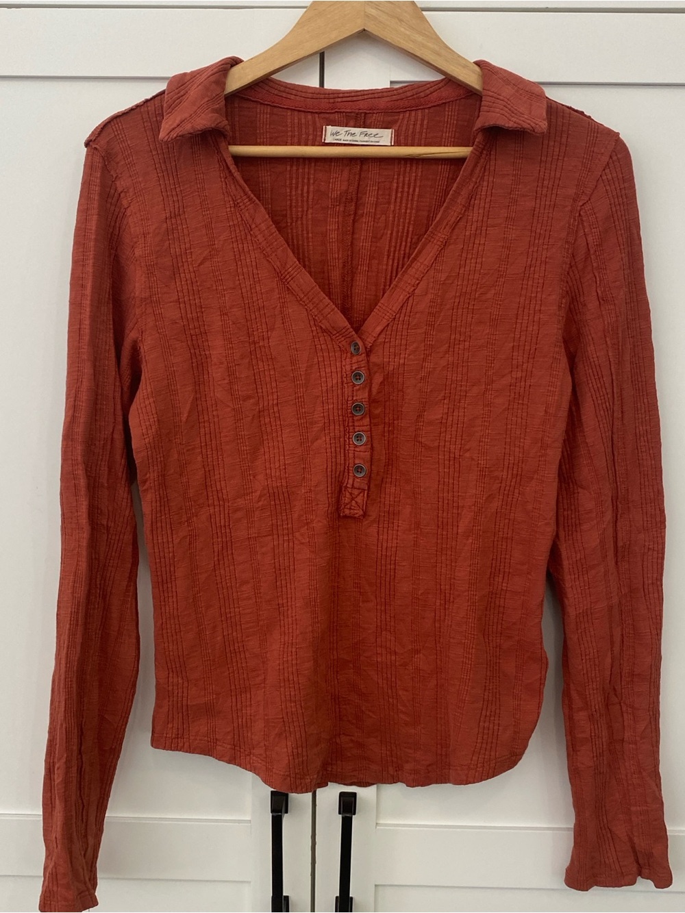 Free People We The Free Lake Solid Henley Collared Top Rust Burnt Orange Large